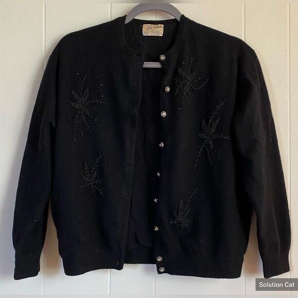 Vintage Miles Sweater Woman’s Large Black Embellished Lambs Wool Cardigan Preppy - Picture 1 of 3
